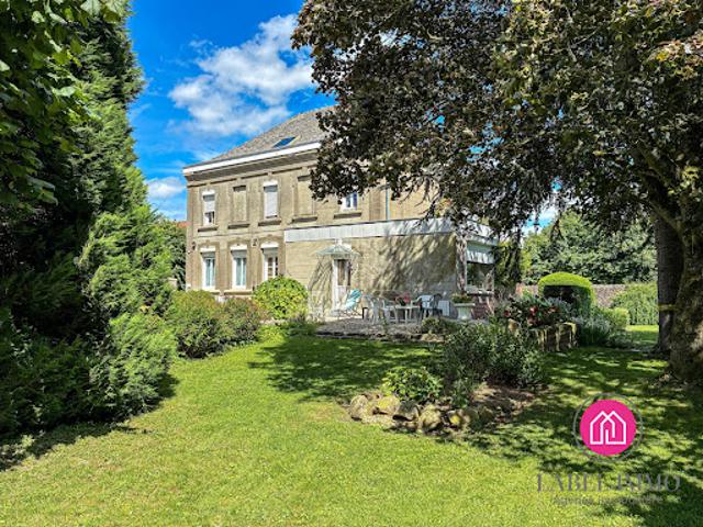 Vente Maison 10 pièces 200 m2 Sebourg