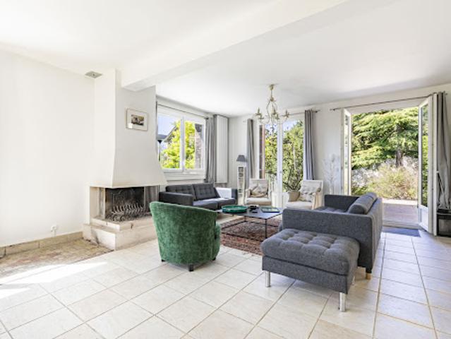 Vente Maison 10 pièces 202.38 m2 Saint Germain en Laye