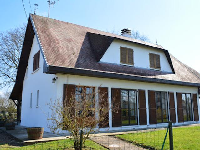 Vente Maison 10 pièces 202 m2 Chauny