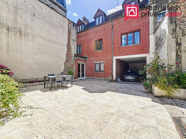 Vente Maison 10 pièces 207 m2 Lille