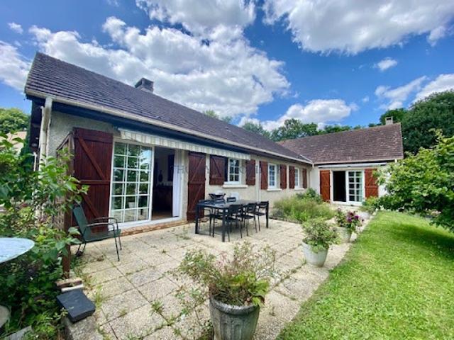 Vente Maison 10 pièces 204.88 m2 Thoiry