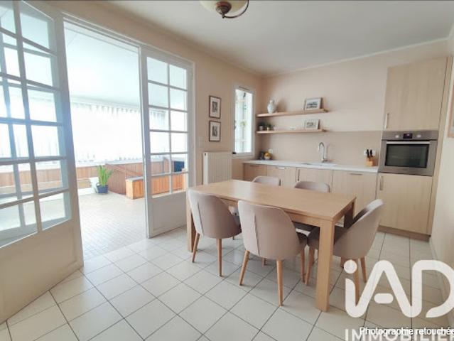 Vente Maison 10 pièces 204 m2 Loireauxence