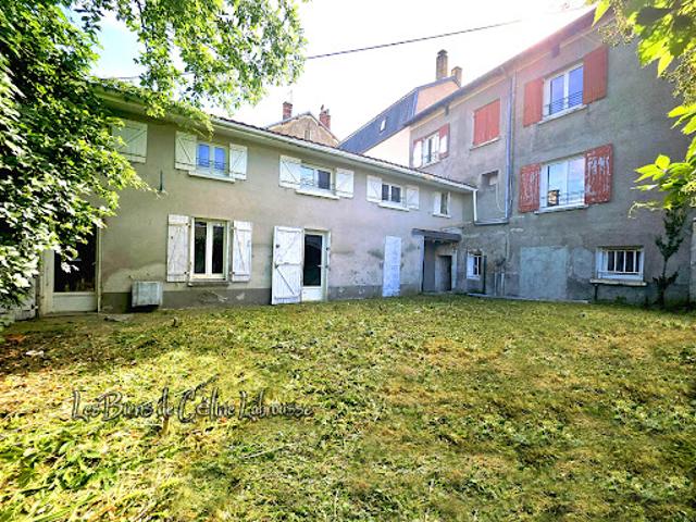 Vente Maison 10 pièces 205 m2 Thiviers