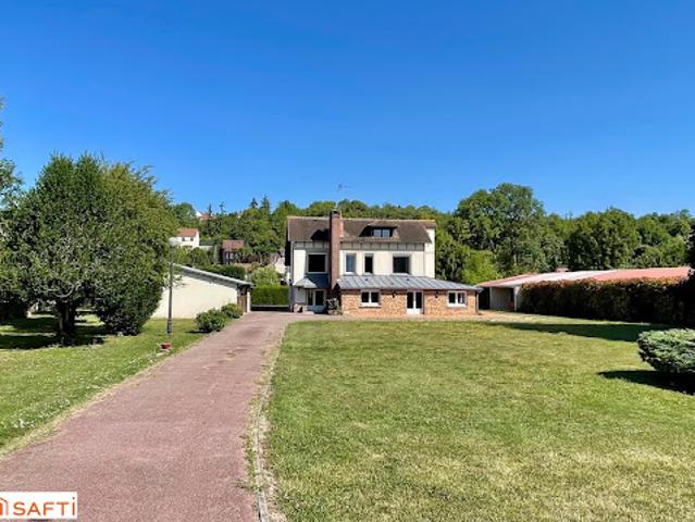Vente Maison 10 pièces 208 m2 Bennecourt