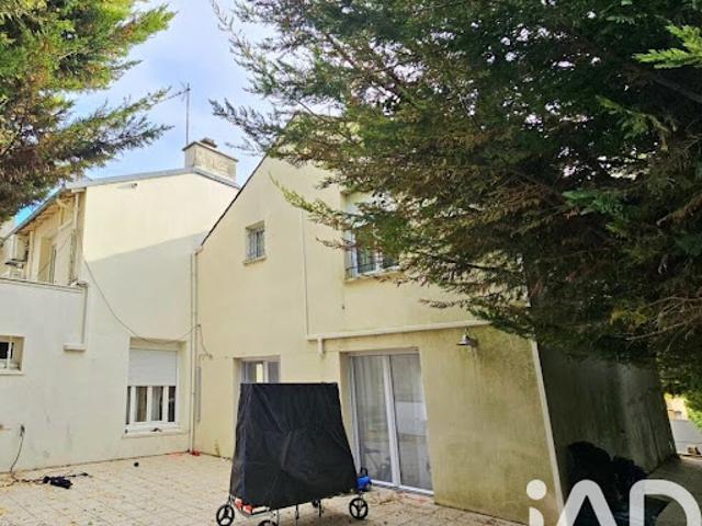 Vente Maison 10 pièces 210 m2 Bonneuil sur Marne