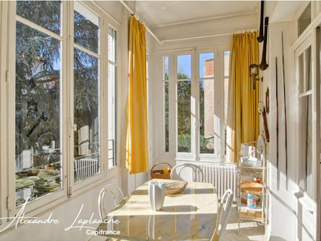 Vente Maison 10 pièces 217 m2 Montauban