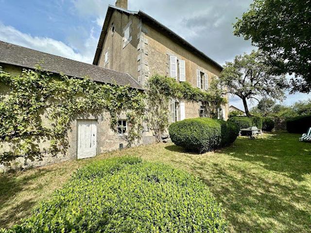 Vente Maison 10 pièces 214 m2 Bussière Nouvelle