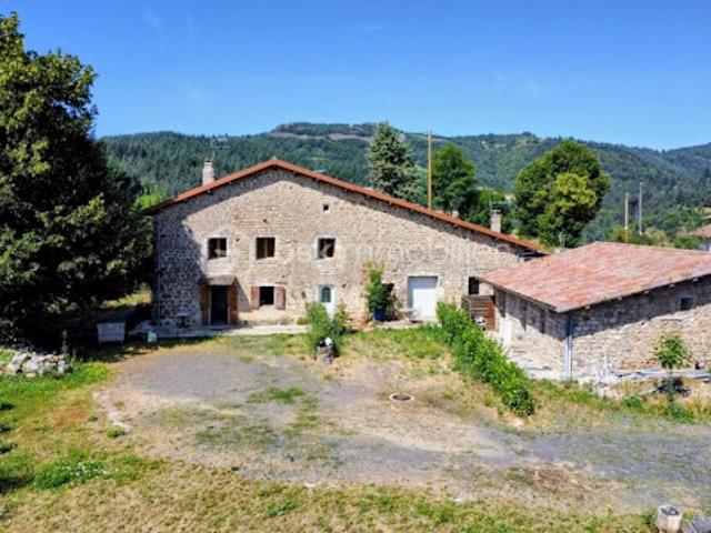 Vente Maison 10 pièces 214 m2 Le Cheylard