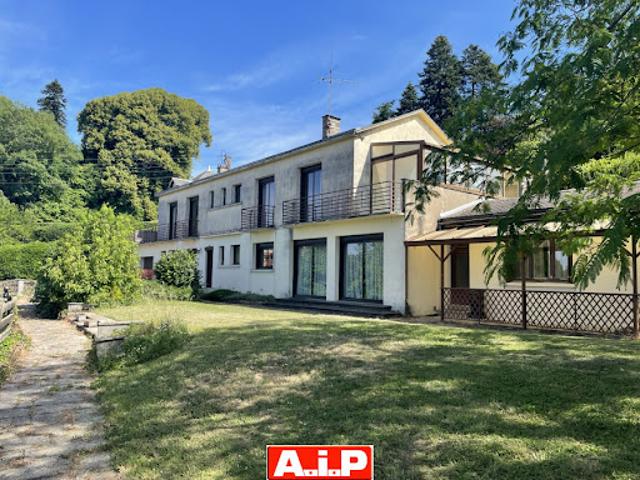 Vente Maison 10 pièces 215 m2 Pouzauges