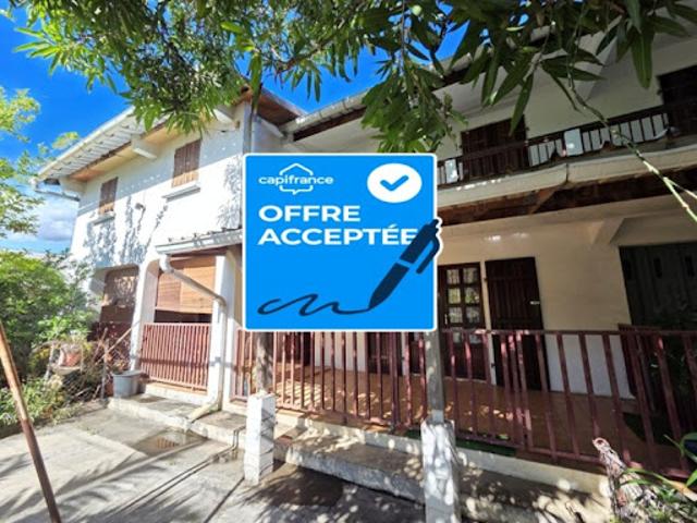 Vente Maison 10 pièces 215 m2 Saint paul