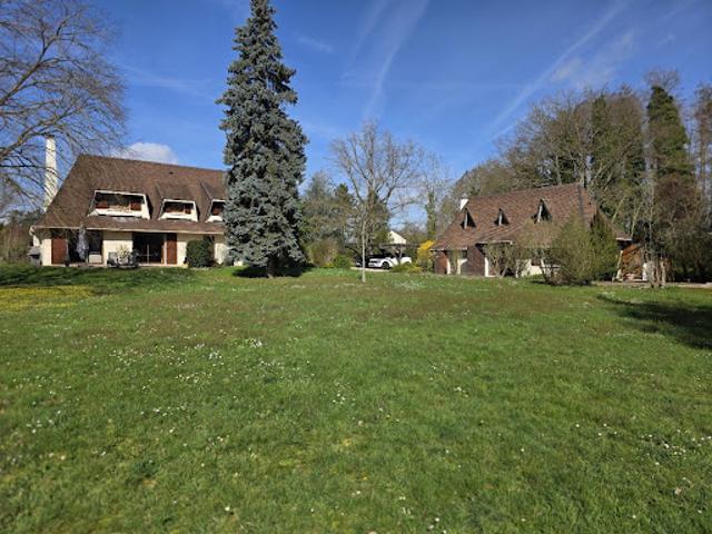 Vente Maison 10 pièces 216 m2 Fontenay lès Briis