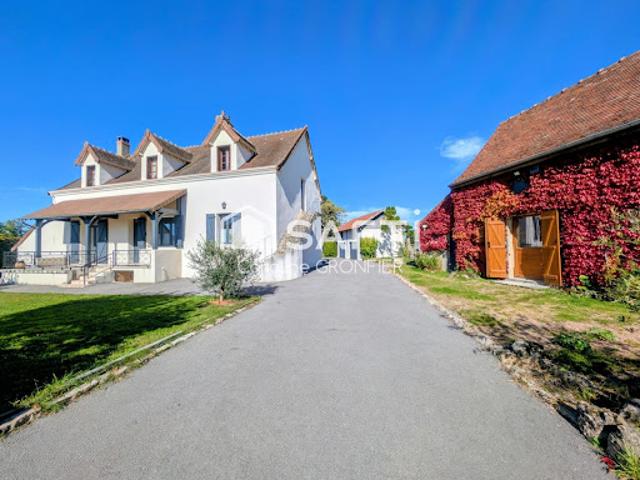 Vente Maison 10 pièces 218 m2 Charolles
