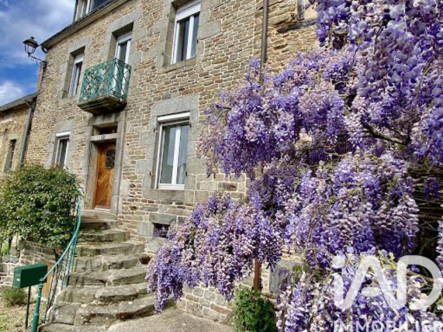 Vente Maison 10 pièces 218 m2 La Trinité Porhoët
