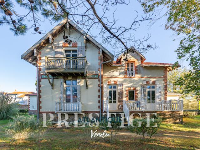 Vente Maison 10 pièces 218 m2 Pornic