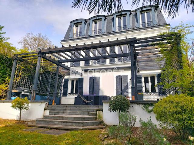 Vente Maison 10 pièces 220 m2 Le Raincy