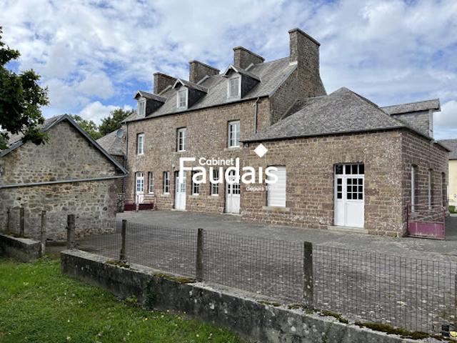 Vente Maison 10 pièces 220 m2 Bourgvallées