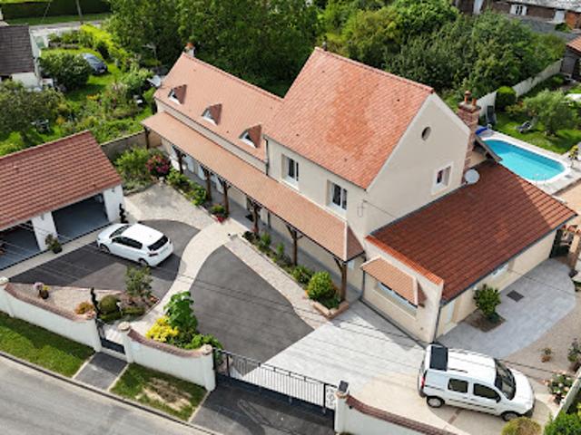 Vente Maison 10 pièces 220 m2 Ham