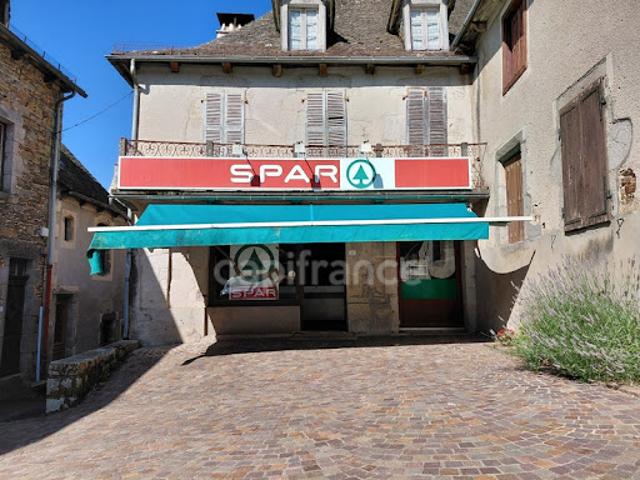 Vente Maison 10 pièces 220 m2 Montsalvy
