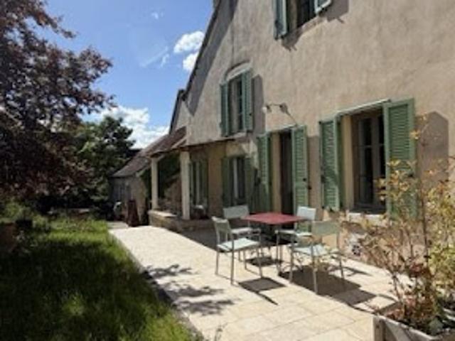 Vente Maison 10 pièces 221.25 m2 Epineuil