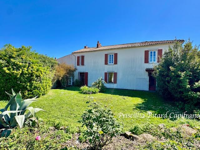 Vente Maison 10 pièces 271 m2 Virson