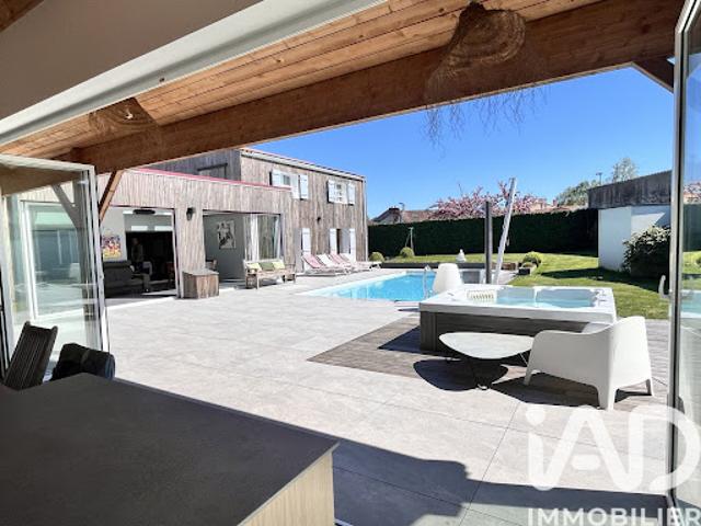 Vente Maison 10 pièces 224 m2 Vertou