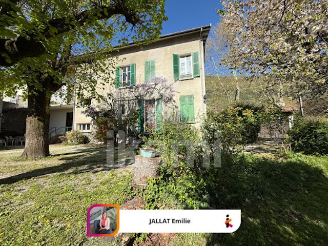 Vente Maison 10 pièces 226 m2 Vif