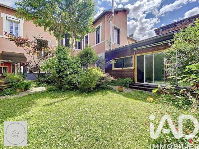 Vente Maison 10 pièces 230 m2 Pau