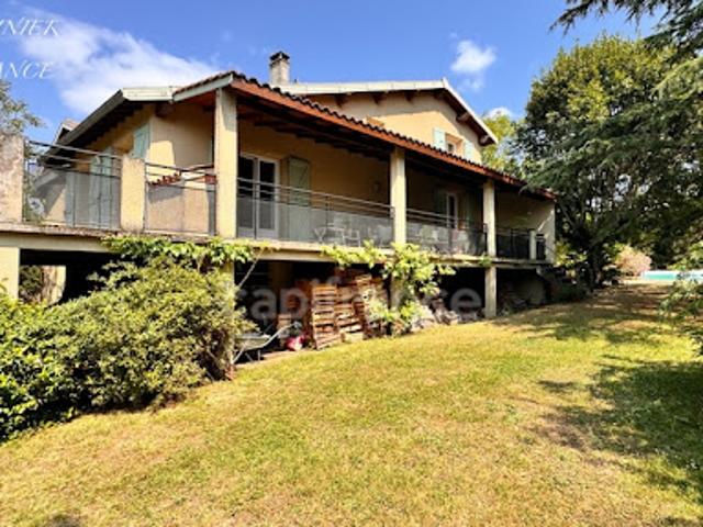 Vente Maison 10 pièces 230 m2 Revel