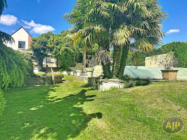 Vente Maison 10 pièces 230 m2 Rougé