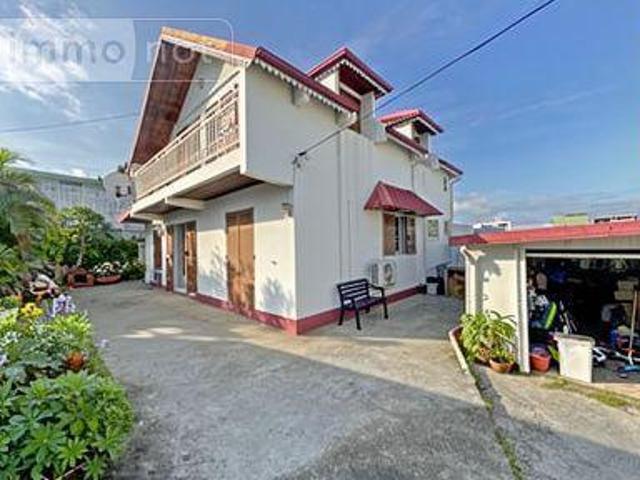 Vente Maison 10 pièces 230 m2 Sainte Clotilde