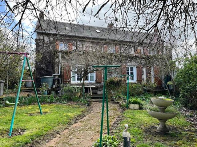 Vente Maison 10 pièces 237 m2 Val d'Issoire