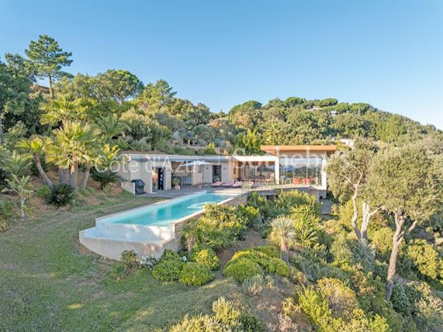 Vente Maison 10 pièces 340 m2 La Croix Valmer