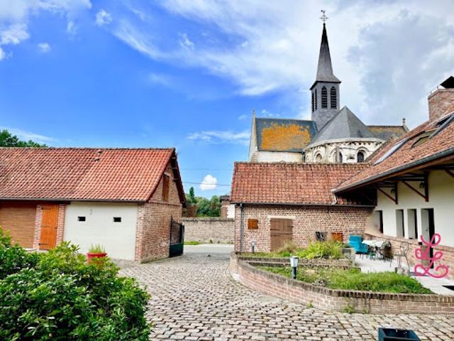 Vente Maison 10 pièces 340 m2 Maintenay