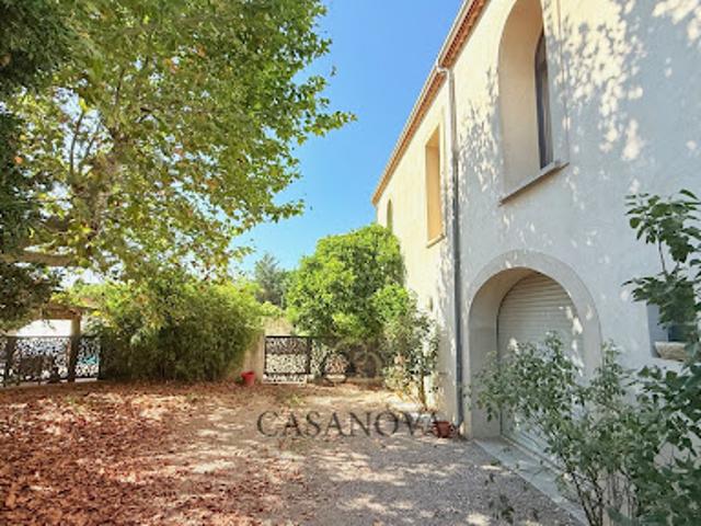 Vente Maison 10 pièces 340 m2 Pezenas