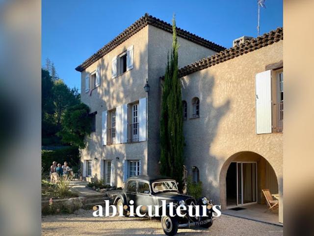 Vente Maison 10 pièces 344.57 m2 Peymeinade