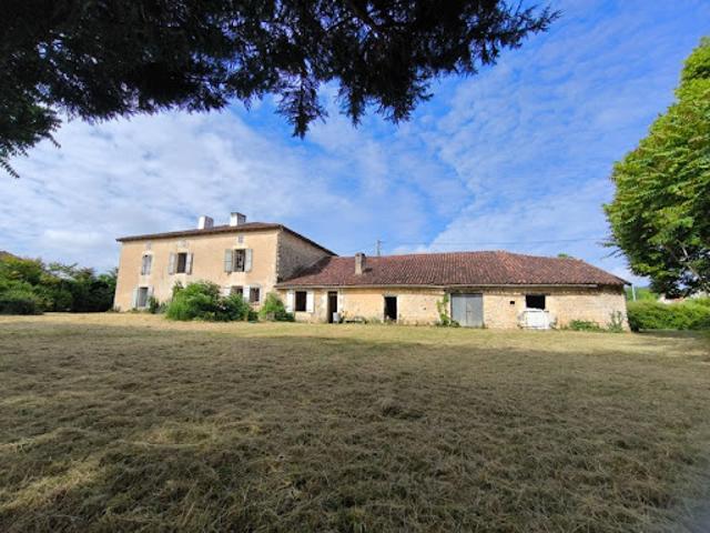 Vente Maison 10 pièces 350 m2 Verteuil sur Charente