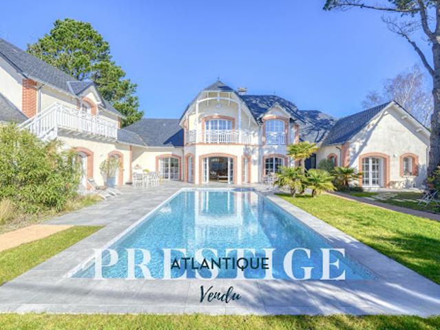 Vente Maison 10 pièces 356 m2 Pornic