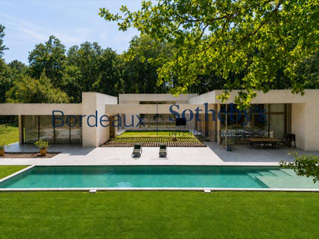 Vente Maison 10 pièces 367 m2 Bordeaux