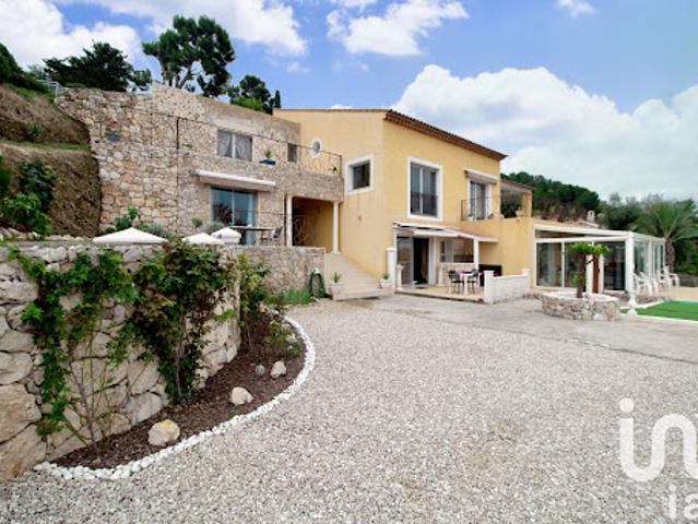 Vente Maison 10 pièces 370 m2 Colomars