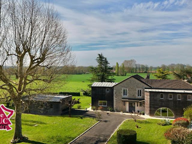 Vente Maison 10 pièces 370 m2 Laussou