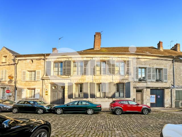 Vente Maison 10 pièces 370 m2 Senlis
