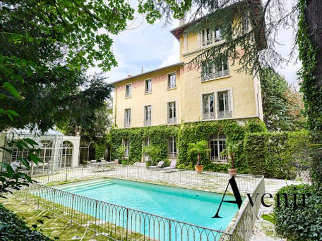 Vente Maison 10 pièces 372.82 m2 Lyon 5ème