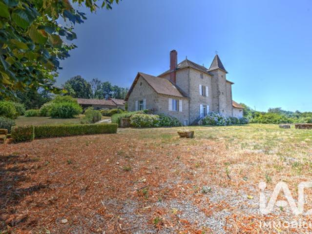 Vente Maison 10 pièces 380 m2 Saint Léonard de Noblat