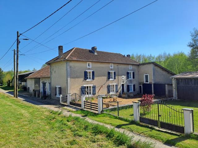 Vente Maison 10 pièces 385 m2 Cléry le Grand