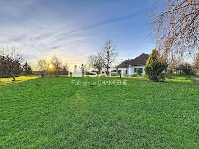 Vente Maison 10 pièces 303 m2 Le Deschaux