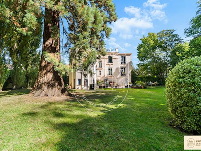 Vente Maison 10 pièces 300 m2 Bougival