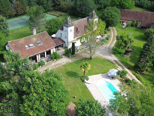 Vente Maison 10 pièces 300 m2 Flaujac Gare