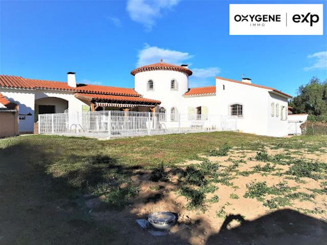 Vente Maison 10 pièces 300 m2 Saint Féliu d'Avall