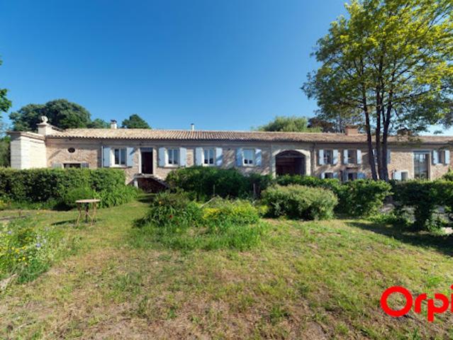 Vente Maison 10 pièces 307 m2 Macon
