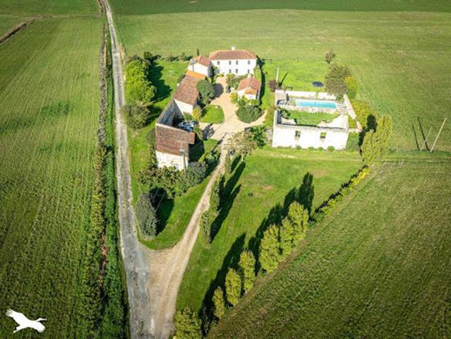 Vente Maison 10 pièces 305 m2 Landrais